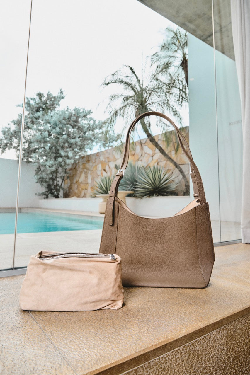 Taupe