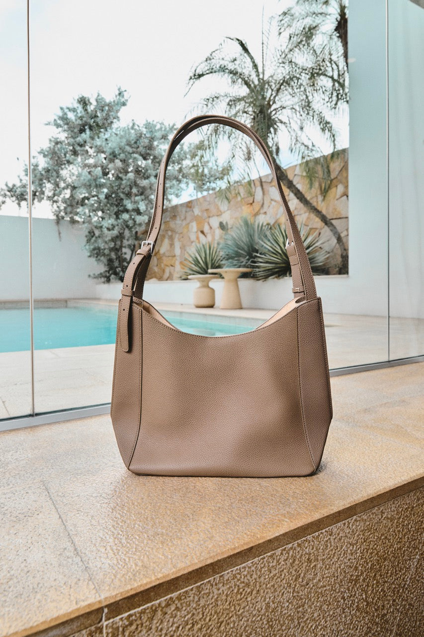 Taupe