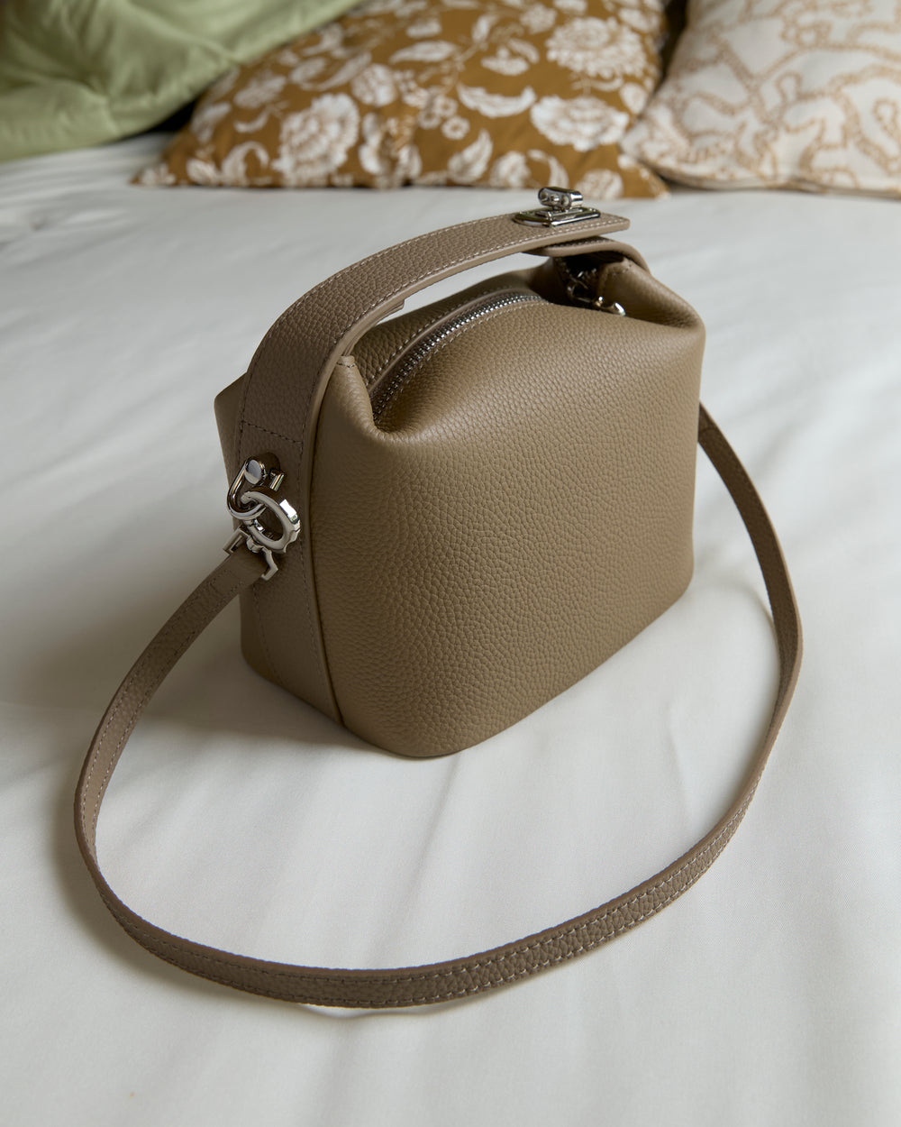 Sky Mini Bag with 2 Detachable Crossbody Strap