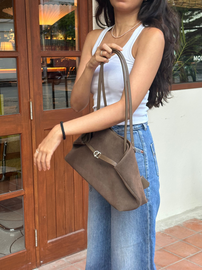Taupe