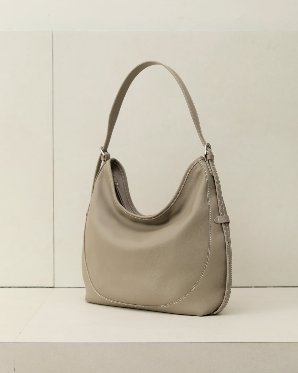 Alaia - Shoulder Bag