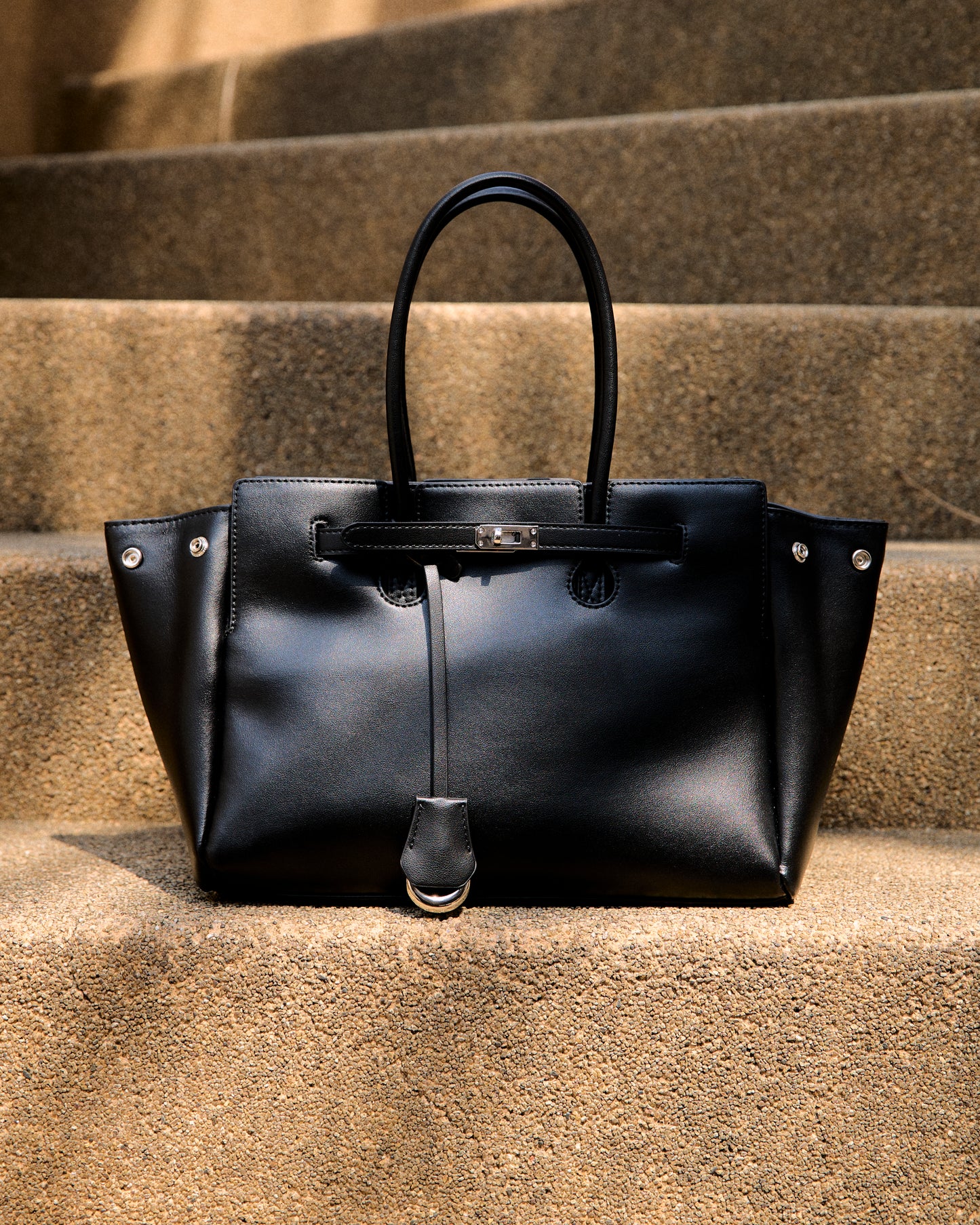 Mars 2.0 Top Handle - Medium